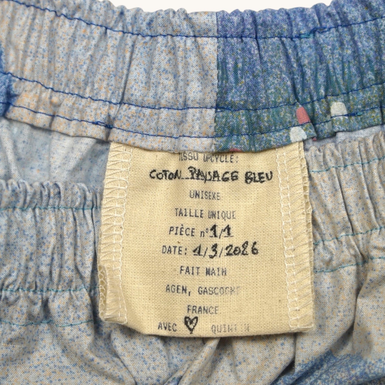 Short parachute Paysage 70's – Coton upcyclé – Taille unique S à L – Unisexe – Collection Années 70 – Quintín