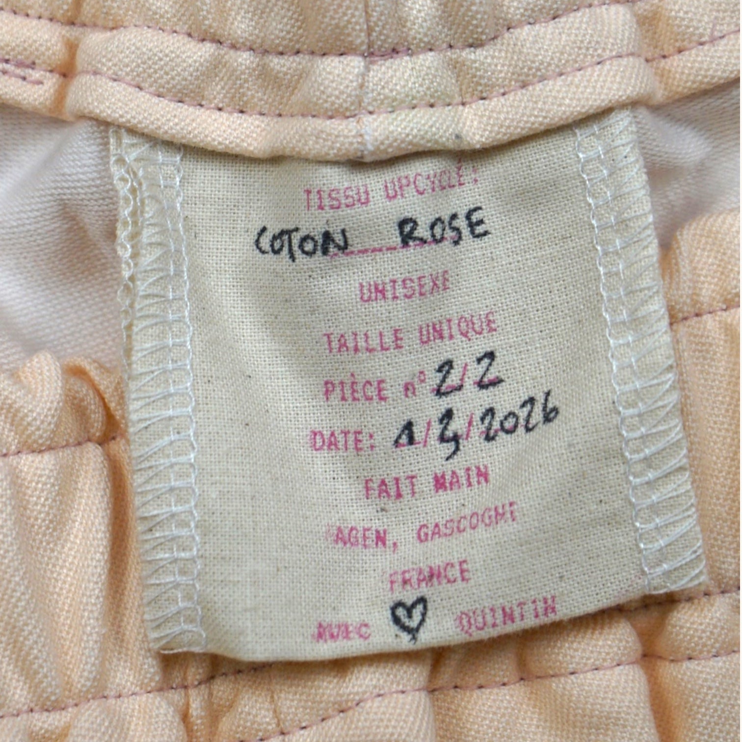 Short parachute Rose Perlé – Coton upcyclé – Taille unique S à L – Unisexe – Collection Rose Bonbon / Couleurs Unies – Quintín