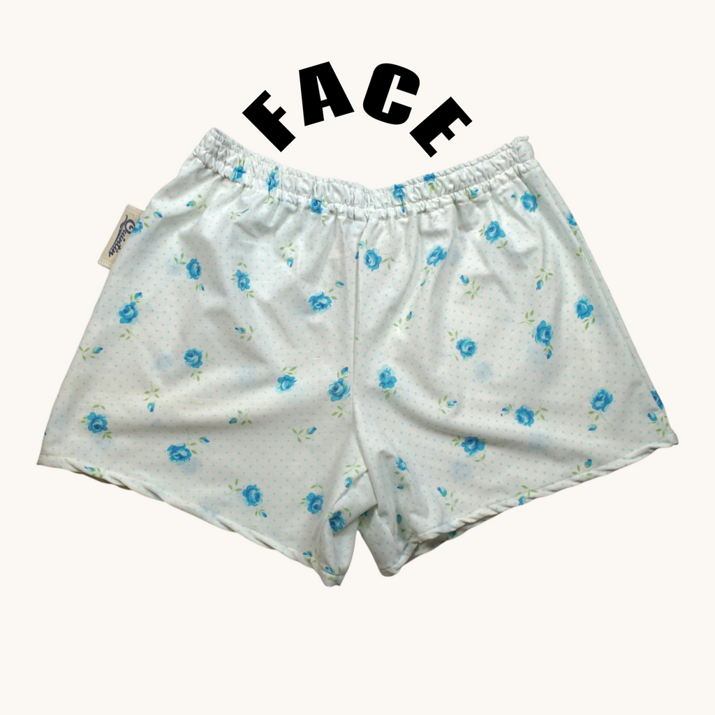 Short parachute Fleurs Bleues – Coton upcyclé – Taille unique S à L – Unisexe – Collection Fleurs – Quintín
