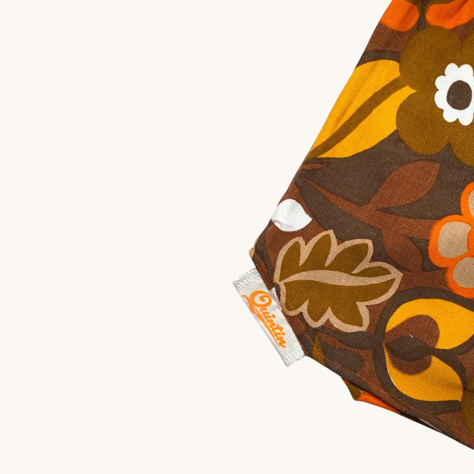 Short parachute Caravan Flowers – Coton upcyclé – Taille unique S à L – Unisexe – Collection Années 70 – Quintín