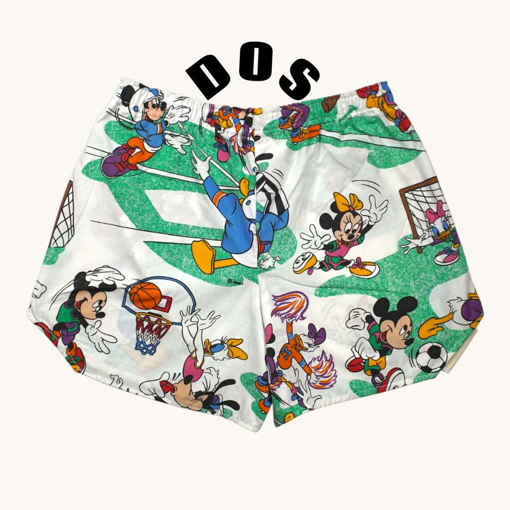 Short parachute Mickey Basket 2 – Coton upcyclé – Taille unique S à L – Unisexe – Collection Pop Culture – Quintín