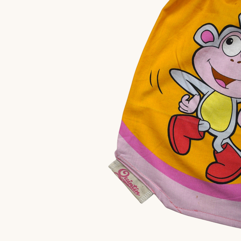 Shorts paracaídas Dora 2 – Algodón reciclado – Talla única (S a L) – Unisex – Colección Cultura Pop – Quintín