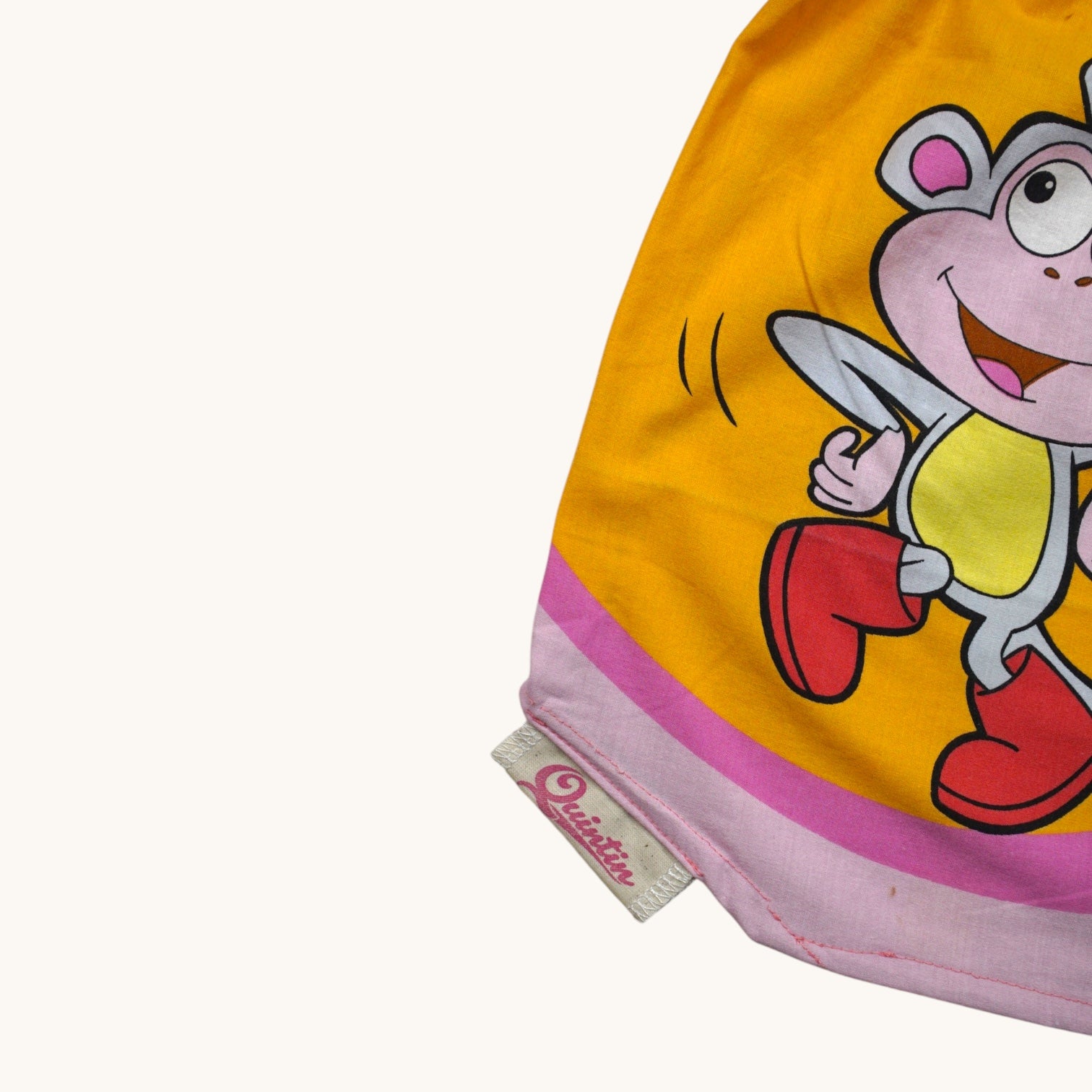 Short parachute Dora n°2 – Coton upcyclé – Taille unique S à L – Unisexe – Collection Pop Culture – Quintín