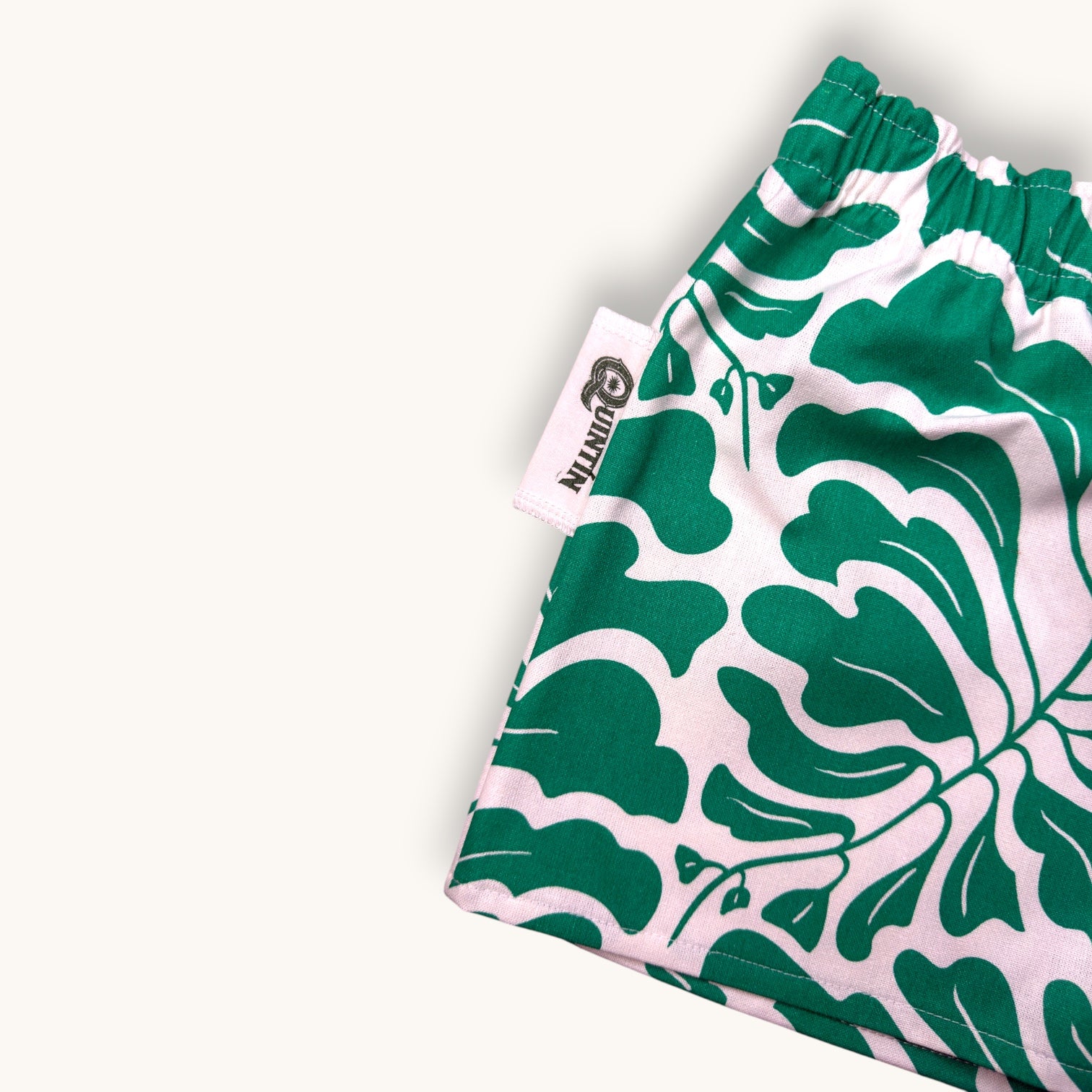 Mini-short Jungle – Collection Fleurs – Quintín