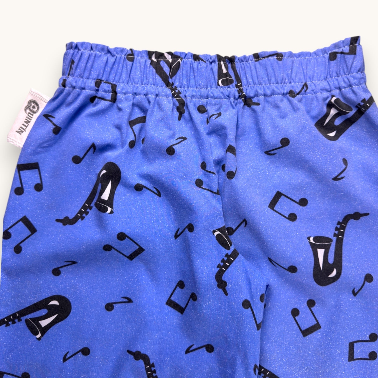 Pantalon Taille Basse Saxo & Music – Collection Pop Culture – Quintín
