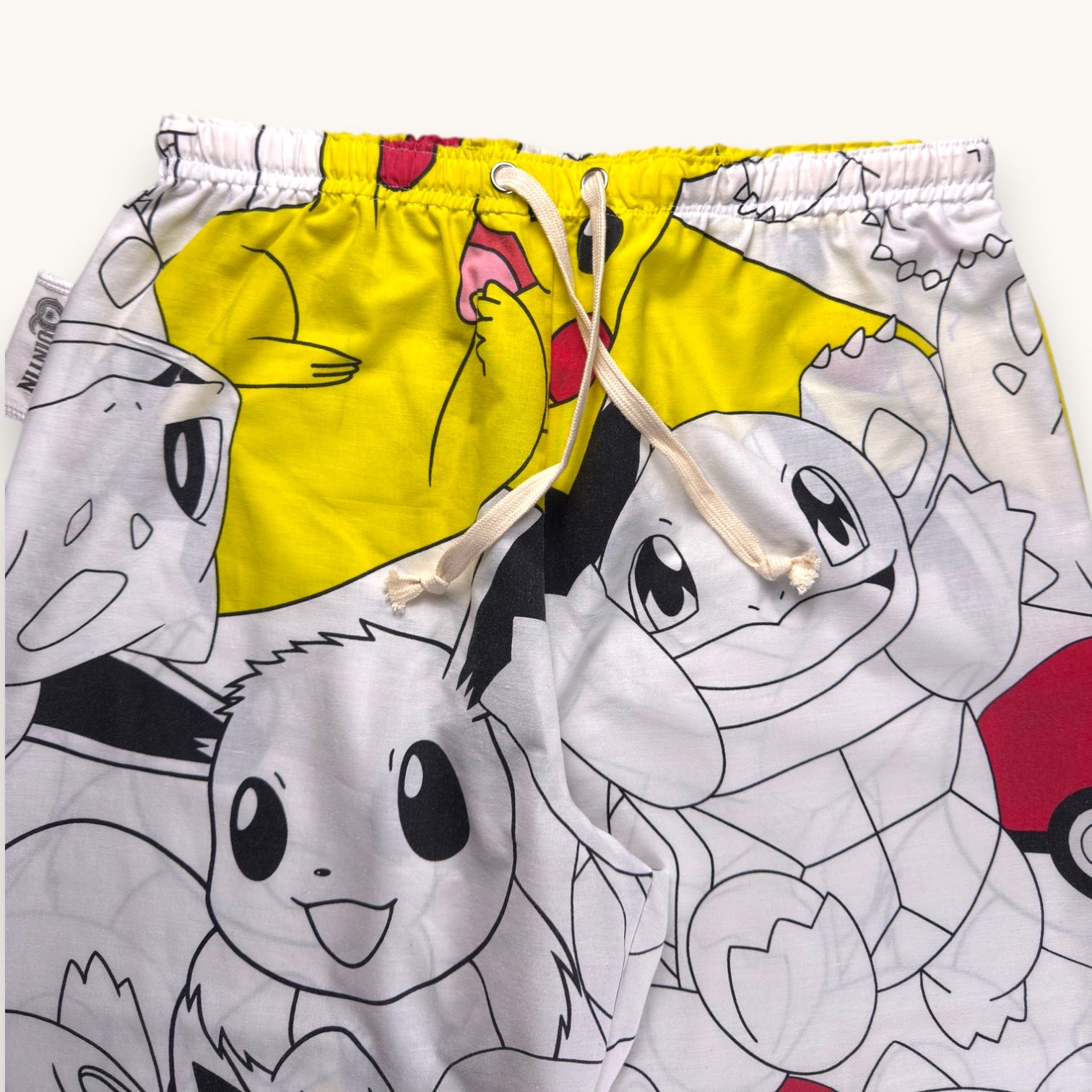Pantalon Bombe Pikachu Pokémon – Collection Pop Culture – Quintín