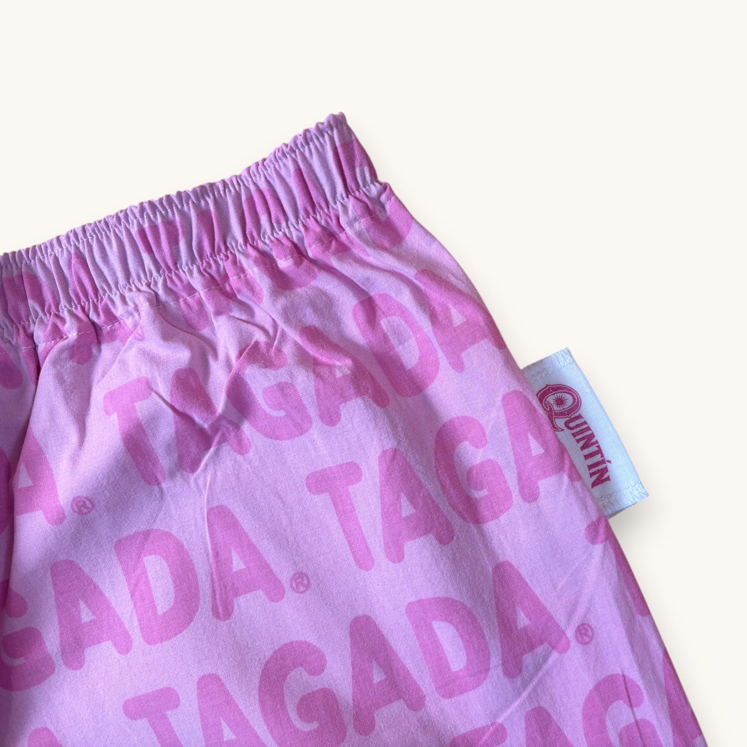 Short parachute Haribo Rose – Coton upcyclé – Taille unique S à L – Unisexe – Collection Pop Culture – Quintín