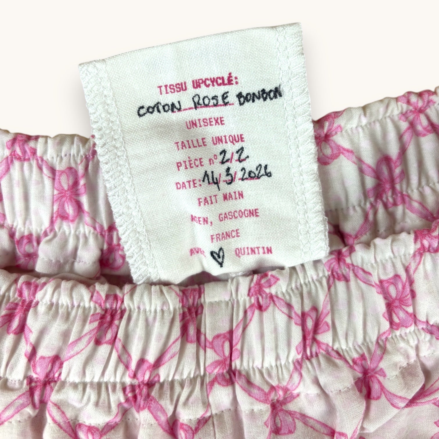 Mini-short Noeuds Papillon Rose n°2 – Coton upcyclé – Taille unique S à L – Unisexe – Collection Rose Bonbon – Quintín