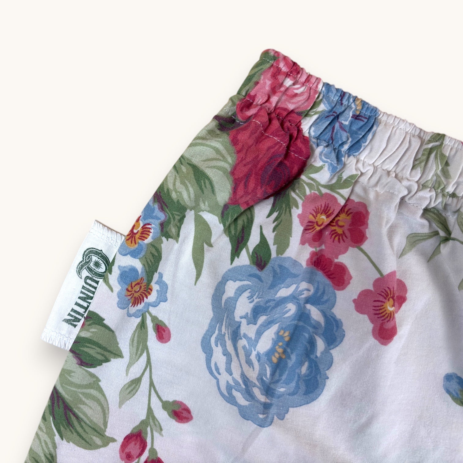 Mini-short Fleurs British – Coton upcyclé – Taille unique S à L – Unisexe – Collection Fleurs – Quintín