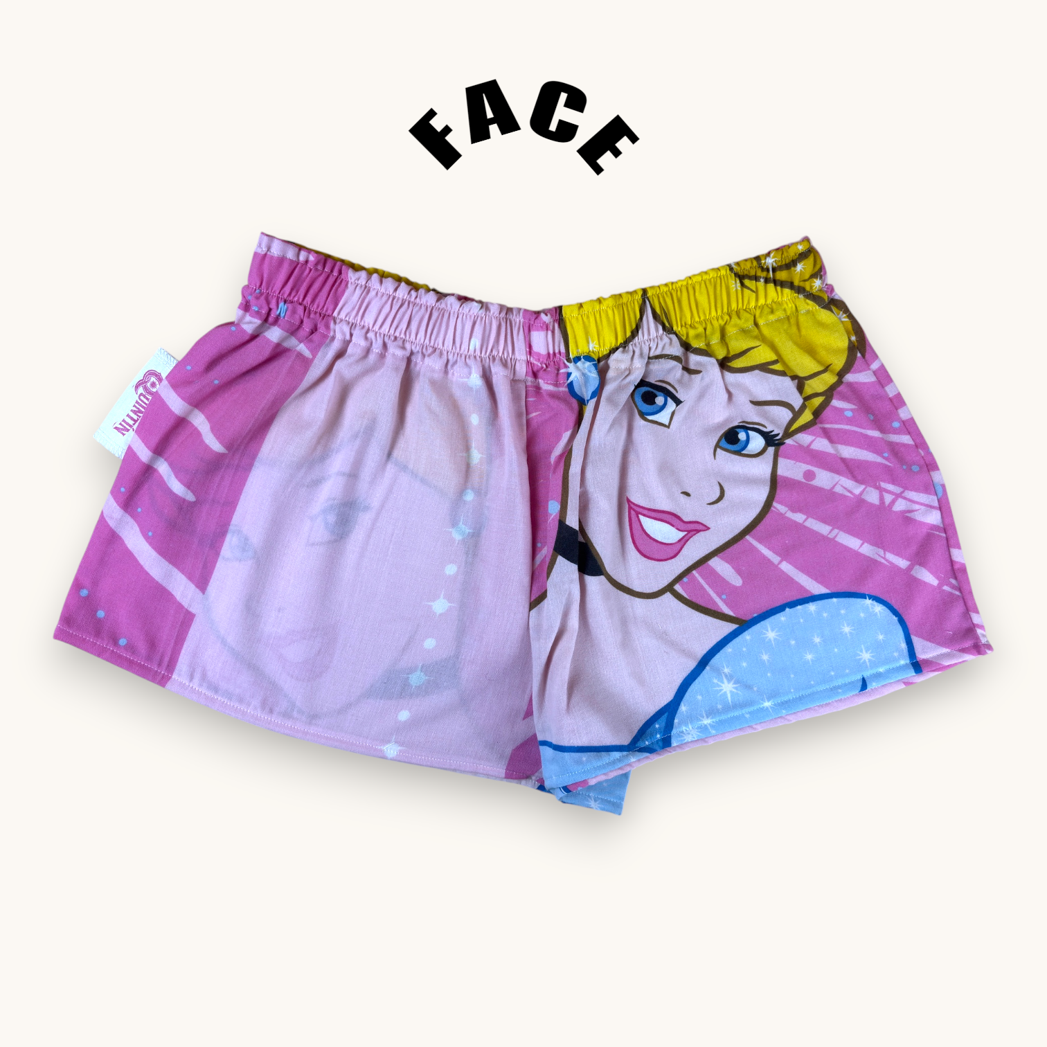 Mini-short Princesse – Coton upcyclé – Taille unique S à L – Unisexe – Collection Pop Culture / Rose Bonbon – Quintín