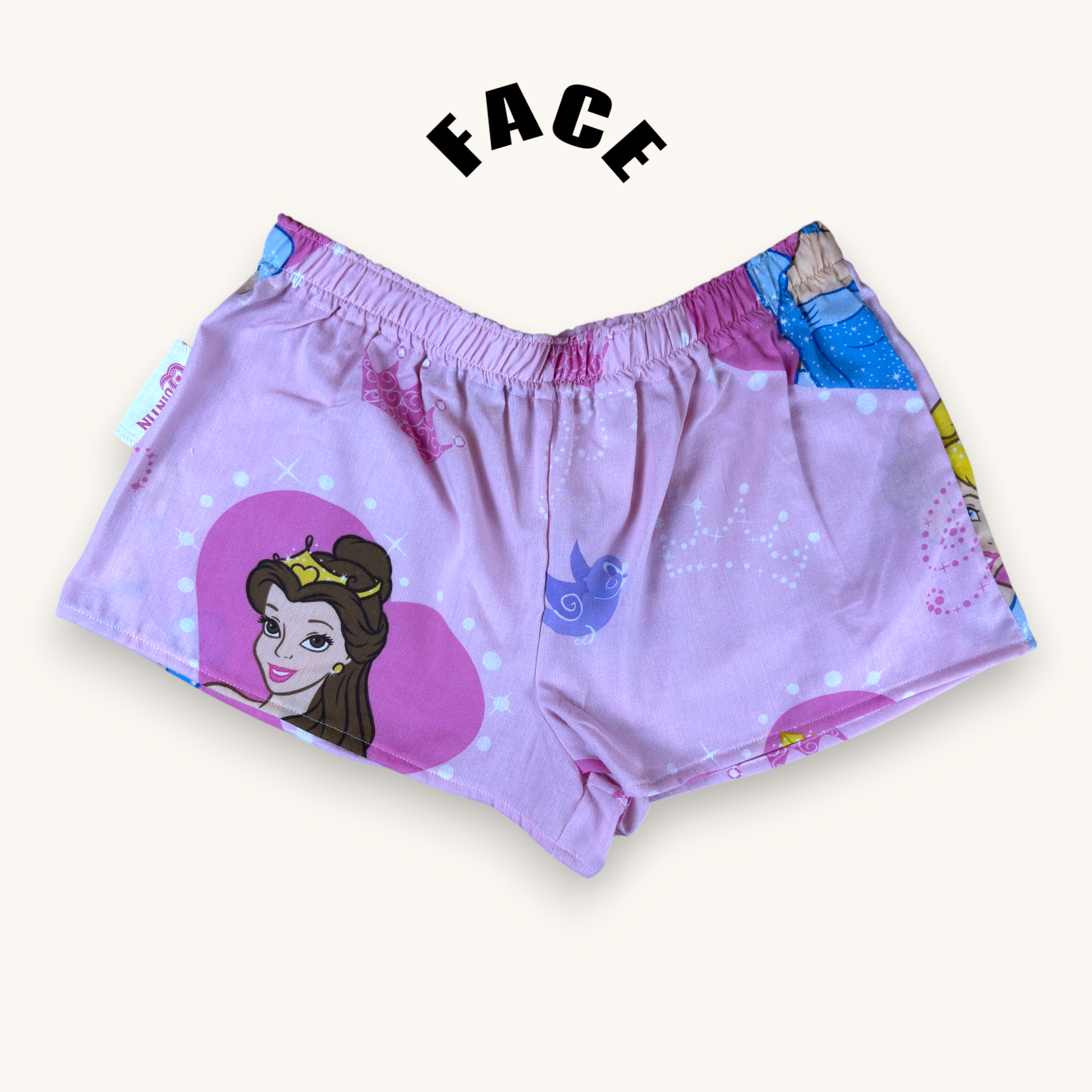Mini-short Princesse n°2 – Coton upcyclé – Taille unique S à L – Unisexe – Collection Pop Culture / Rose Bonbon – Quintín
