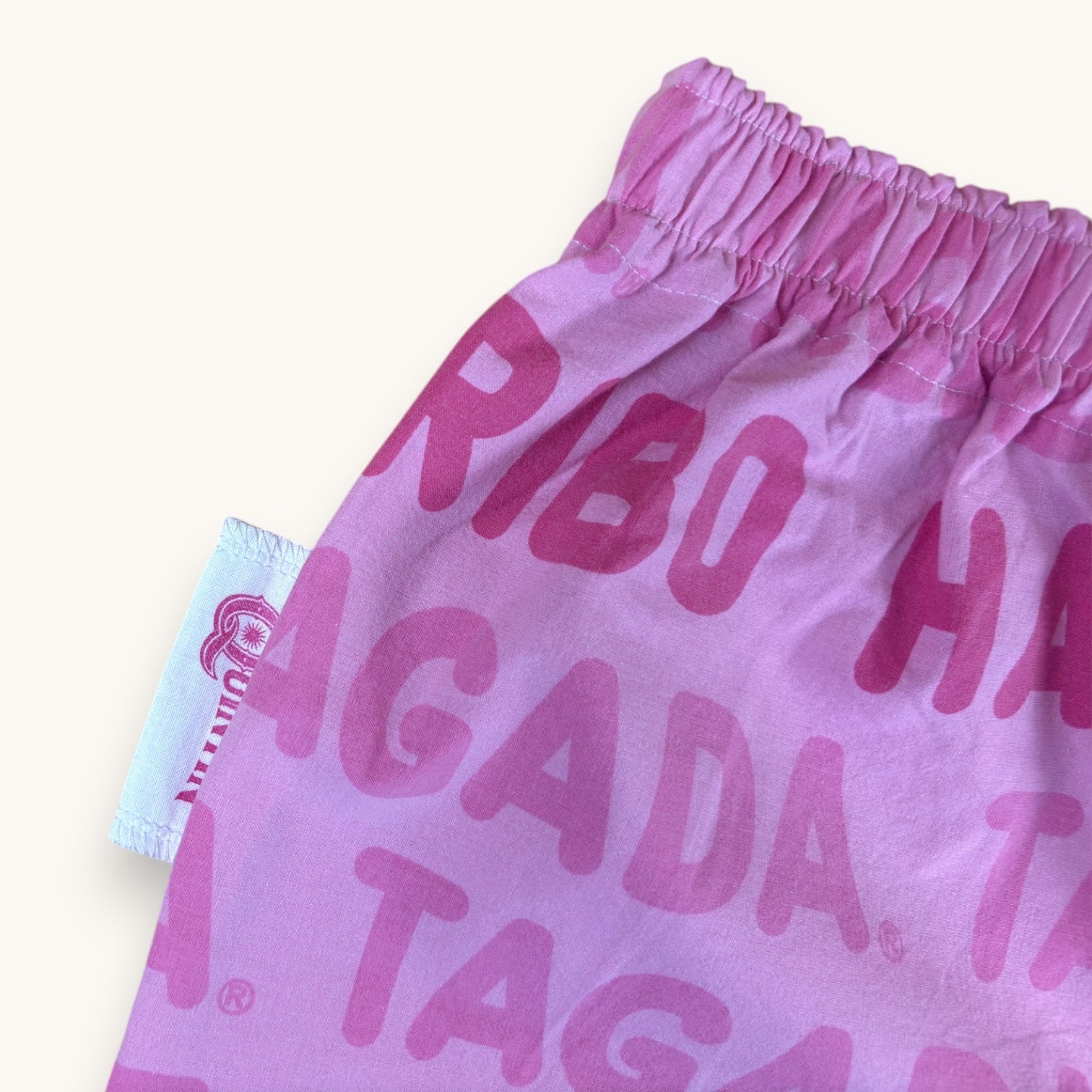 Mini-short Haribo Rose n°2 – Coton upcyclé – Taille unique S à L – Unisexe – Collection Pop Culture / Rose Bonbon – Quintín