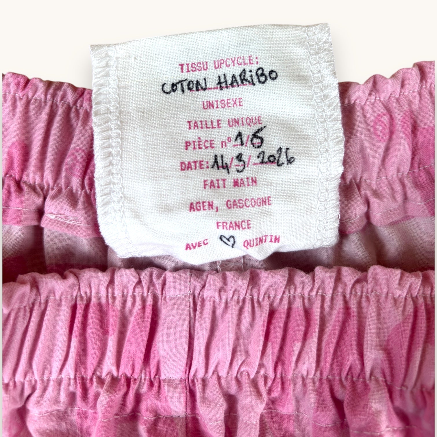 Mini-short Haribo Rose n°2 – Coton upcyclé – Taille unique S à L – Unisexe – Collection Pop Culture / Rose Bonbon – Quintín