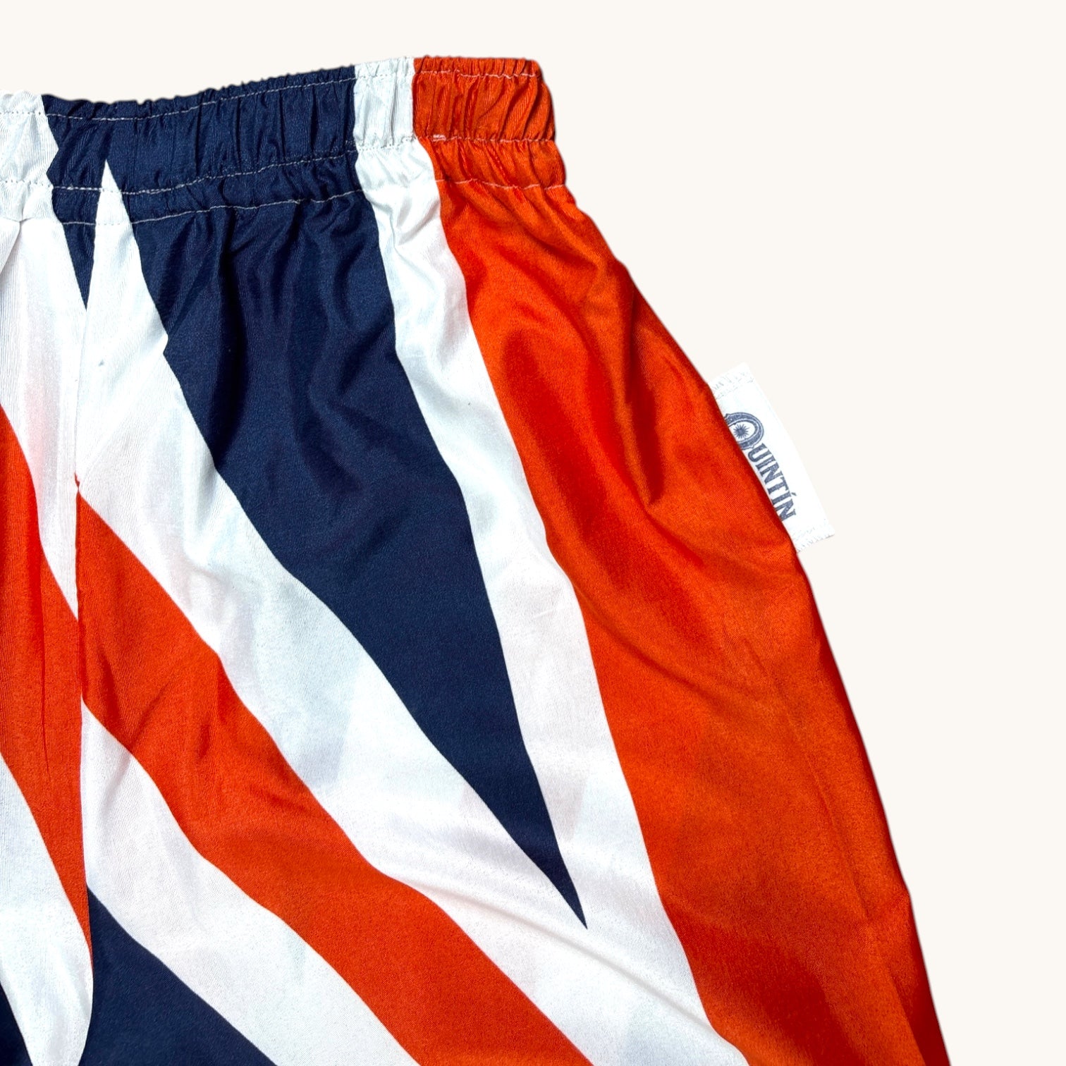 Pantalon évasé Union Jack – Polyester upcyclé – Taille unique S à L – Unisexe – Collection Pop Culture / Rayé – Quintín