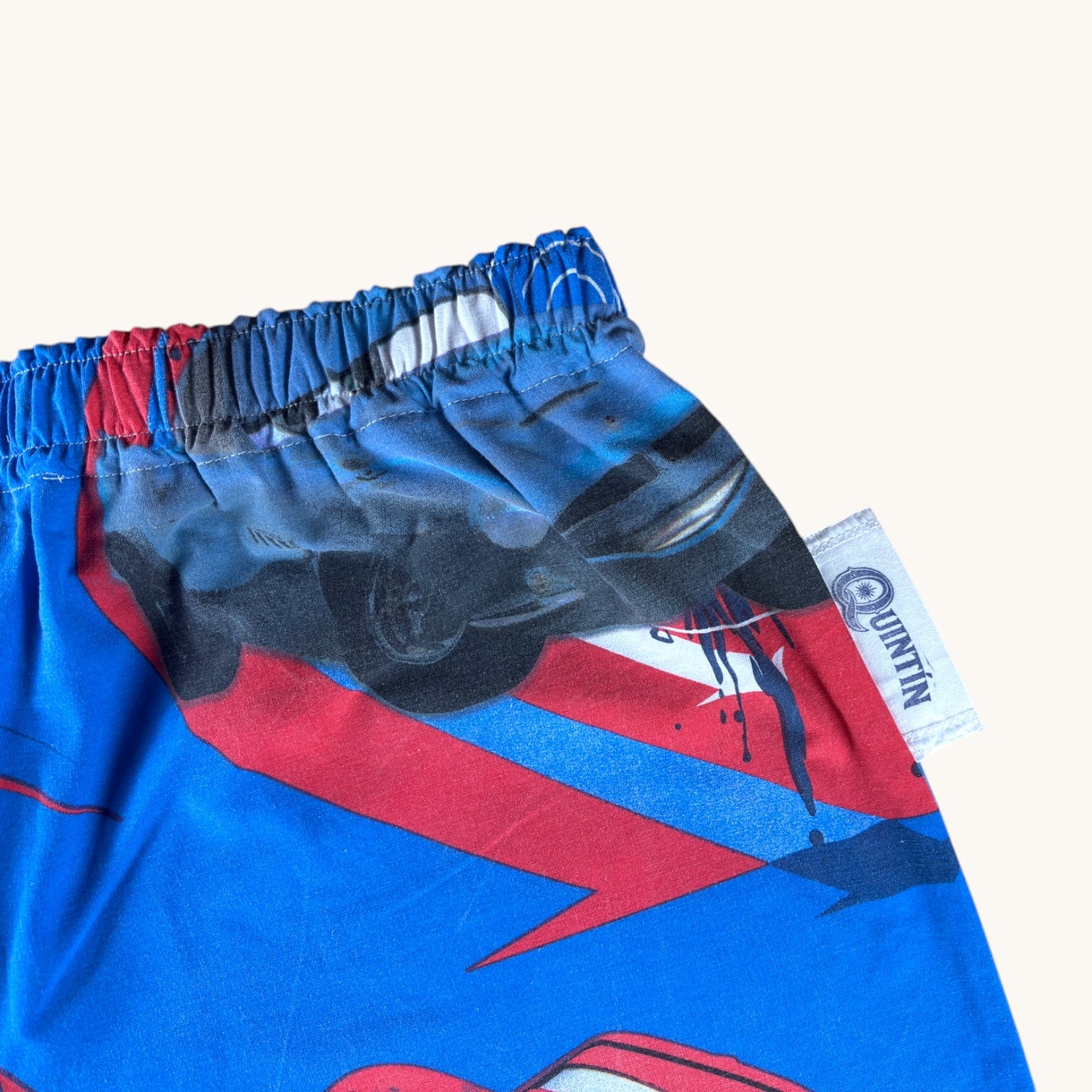 Short parachute Cars – Coton upcyclé – Taille unique S à L – Unisexe – Collection Pop Culture – Quintín