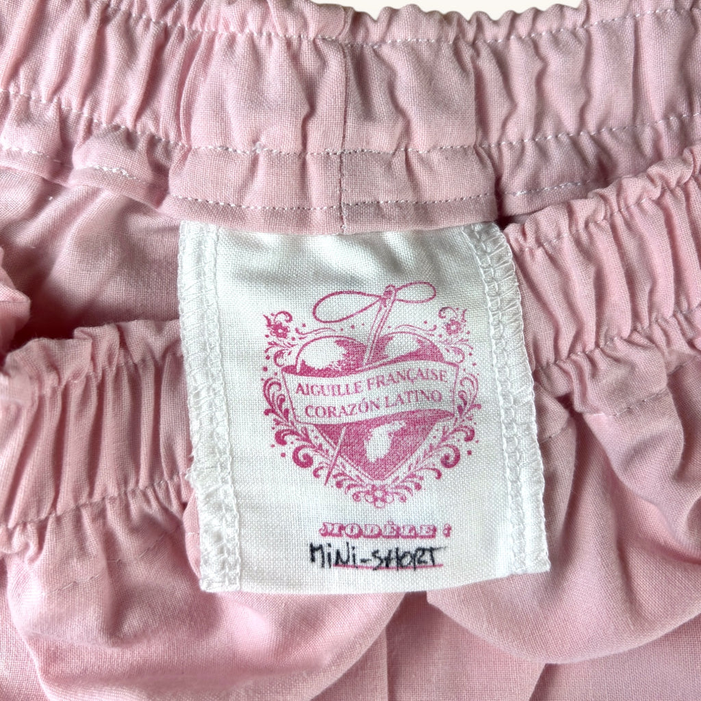 Mini-short Rose Uni – Coton upcyclé – Taille unique S à L – Unisexe – Collection Rose Bonbon / Couleurs unies – Quintín