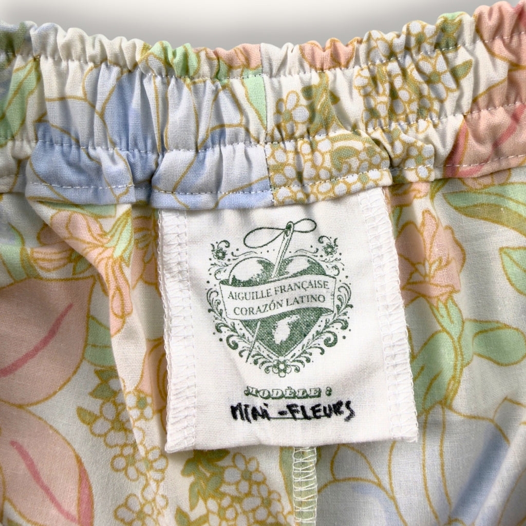 Mini-short Fleurs Pastel Années 70 – Collection Fleurs – Quintín