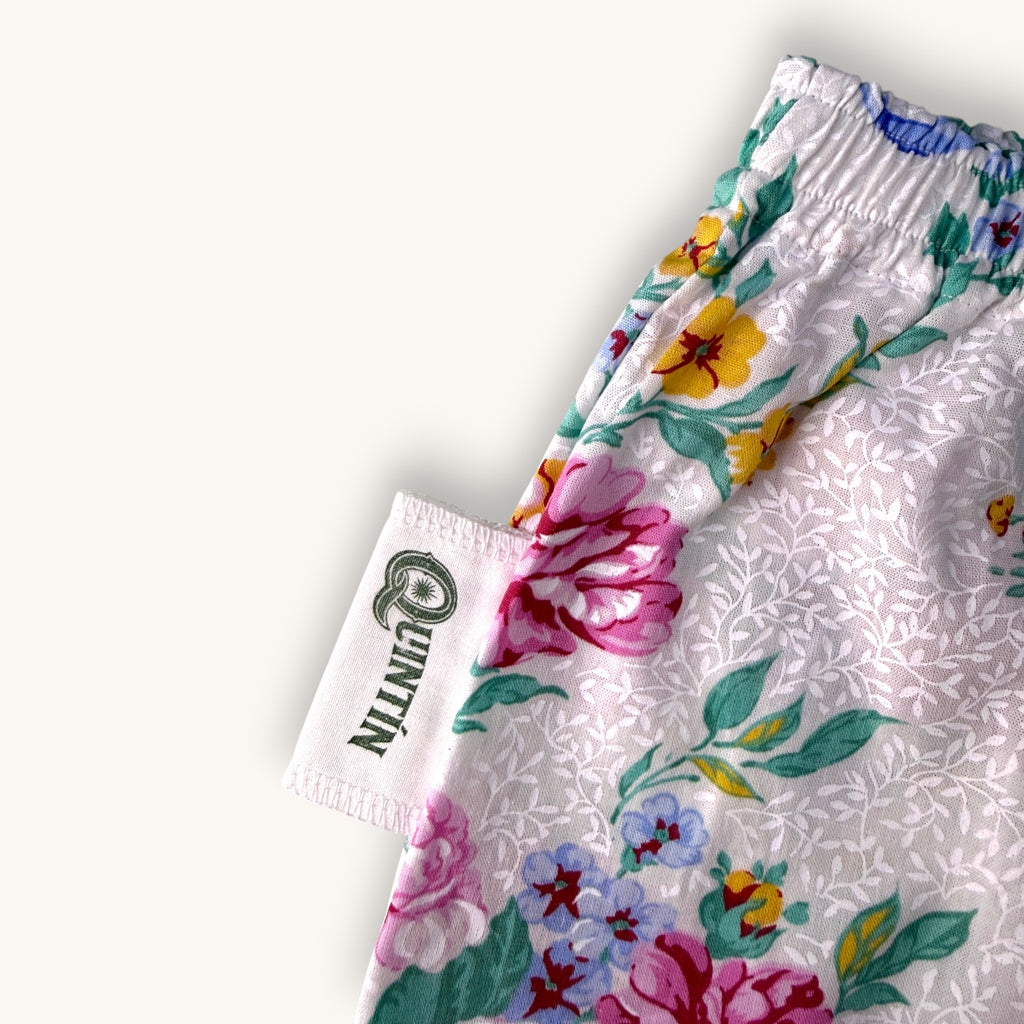 Mini-short Pivoines n°2 – Collection Fleurs – Quintín