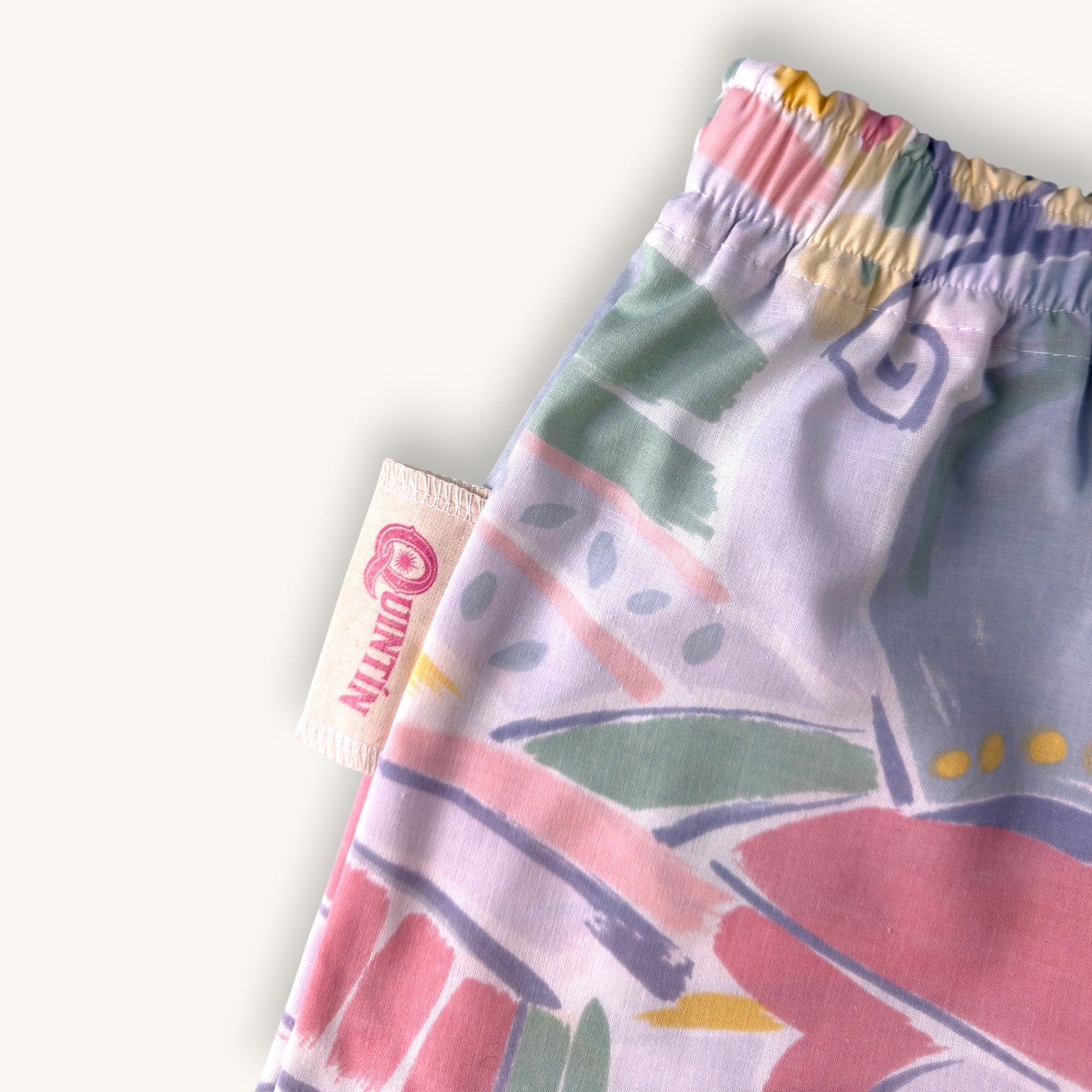 Mini-short Peinture Pastel – Collection Pop Culture & Rose Bonbon – Quintín