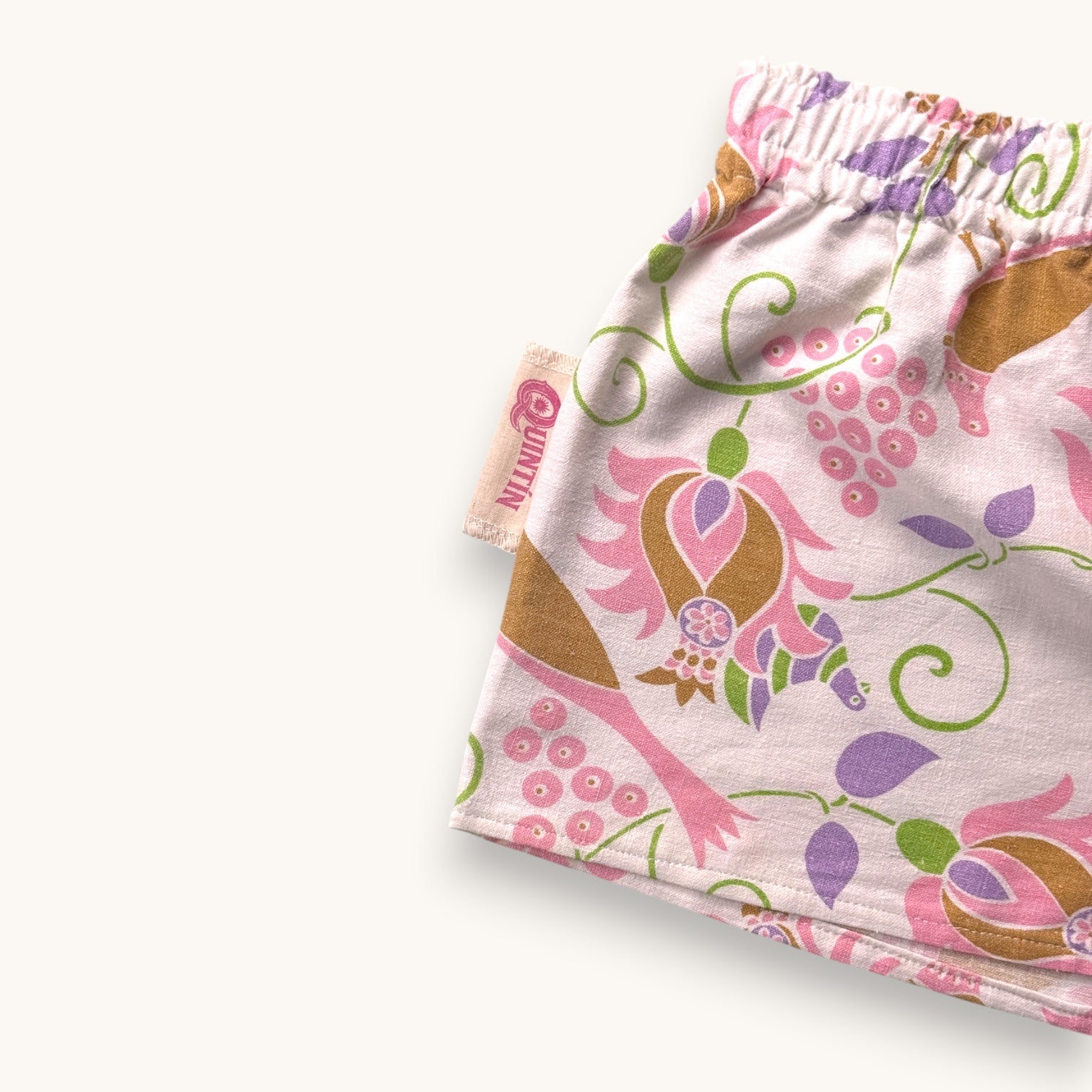 Mini-short Héritage Viviane – Collection Fleurs & Rose Bonbon – Quintín
