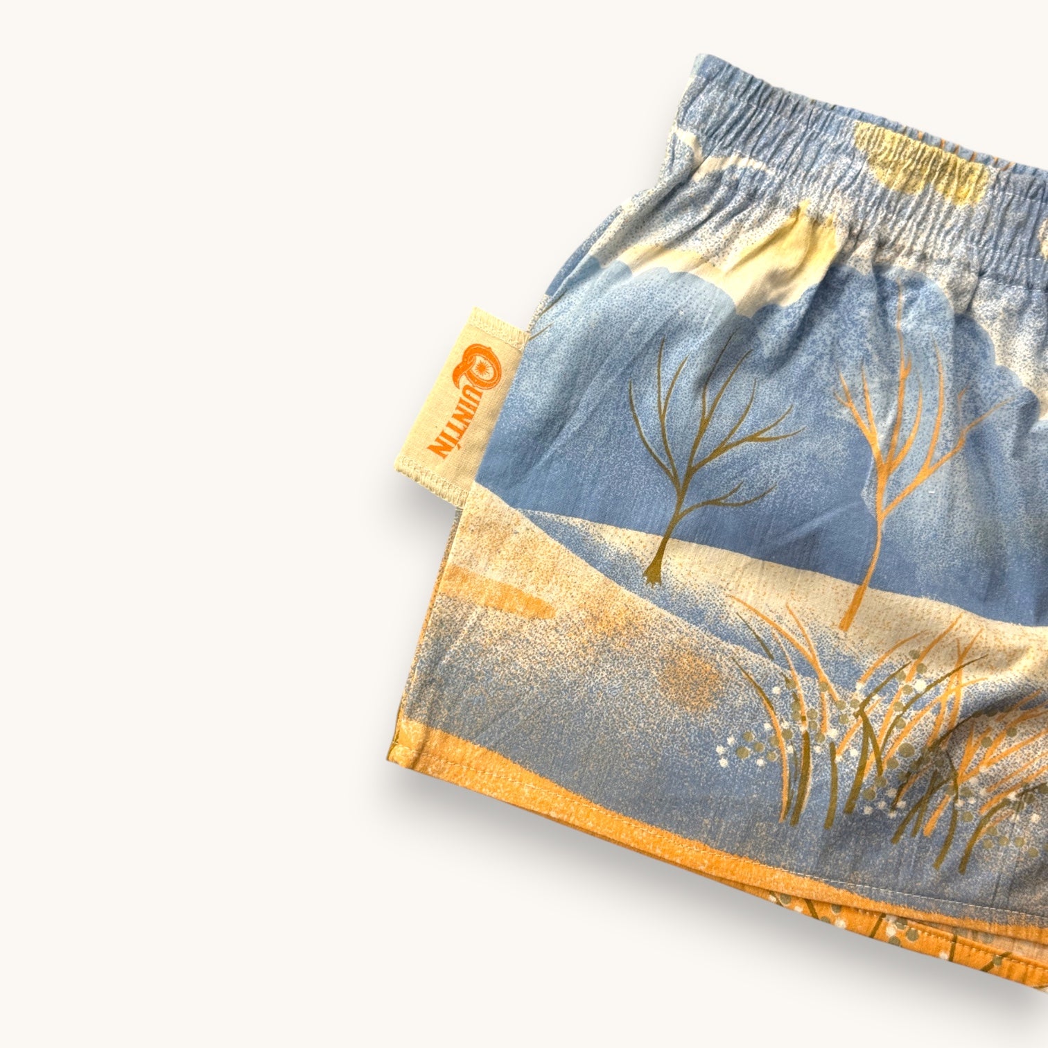 Mini-short Paysage Sunset Orangé – Collection Paysage – Quintín