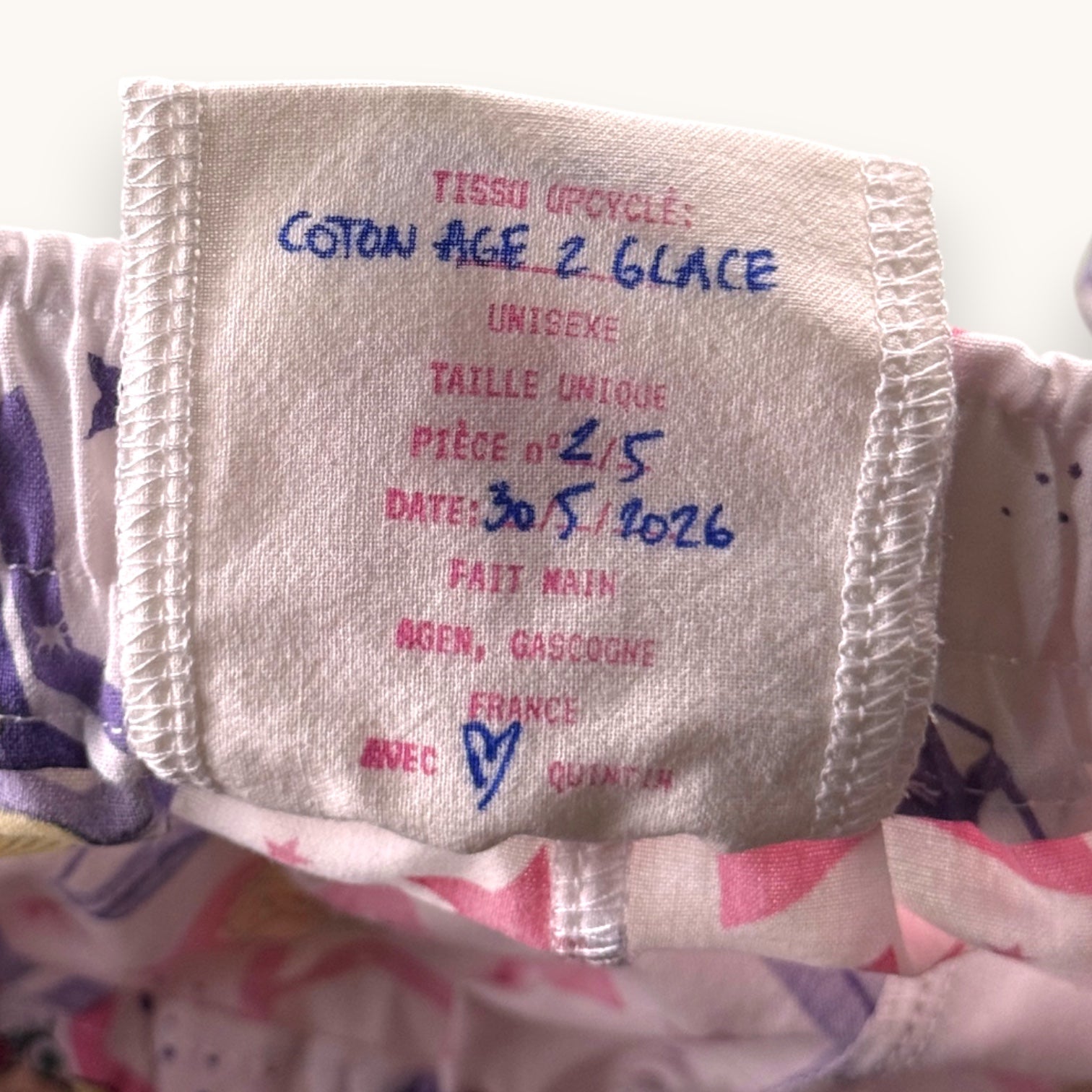 Mini-short Âge 2 Glace Rose n°3 – Pop Culture & Rose Bonbon – Quintín
