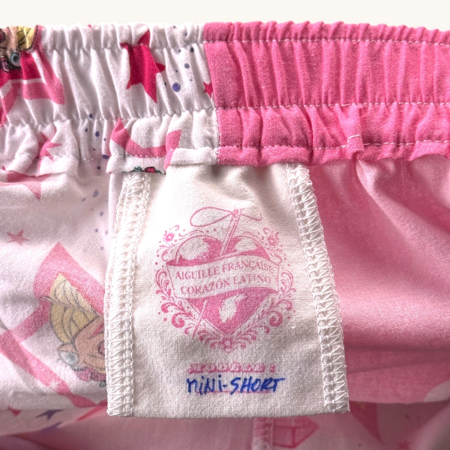 Mini-short Âge 2 Glace Rose n°2 – Pop Culture & Rose Bonbon – Quintín