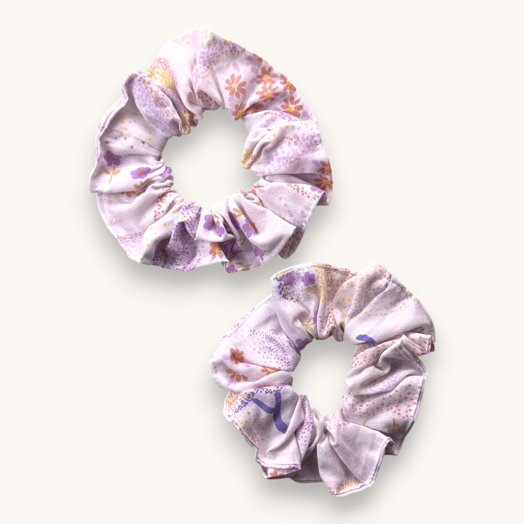 Maxi-Chouchou Fleurs Pastel Violettes Vintage fait main upcyclé – Quintín