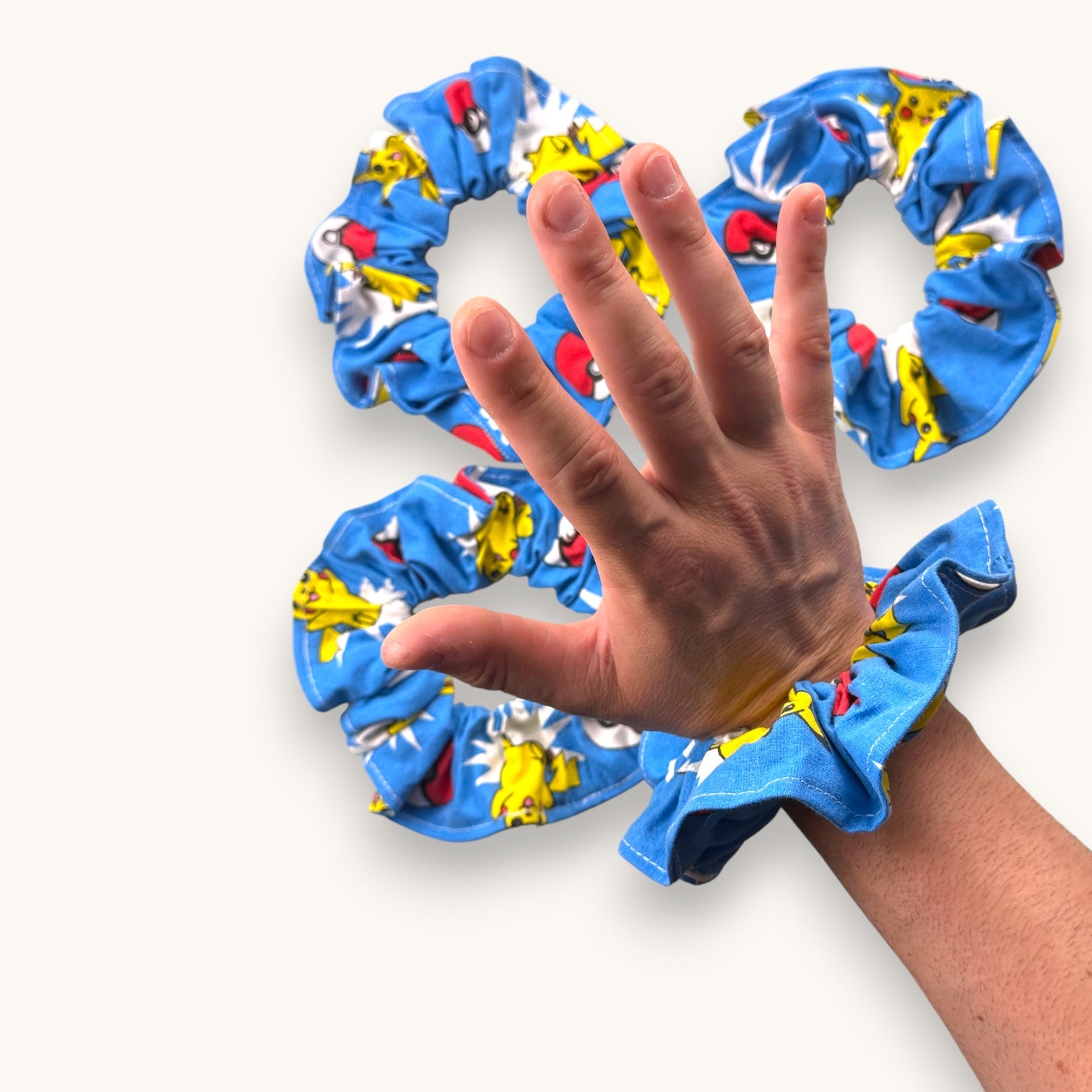 Maxi-Chouchou Pokémon Vintage fait main upcyclé – Quintín