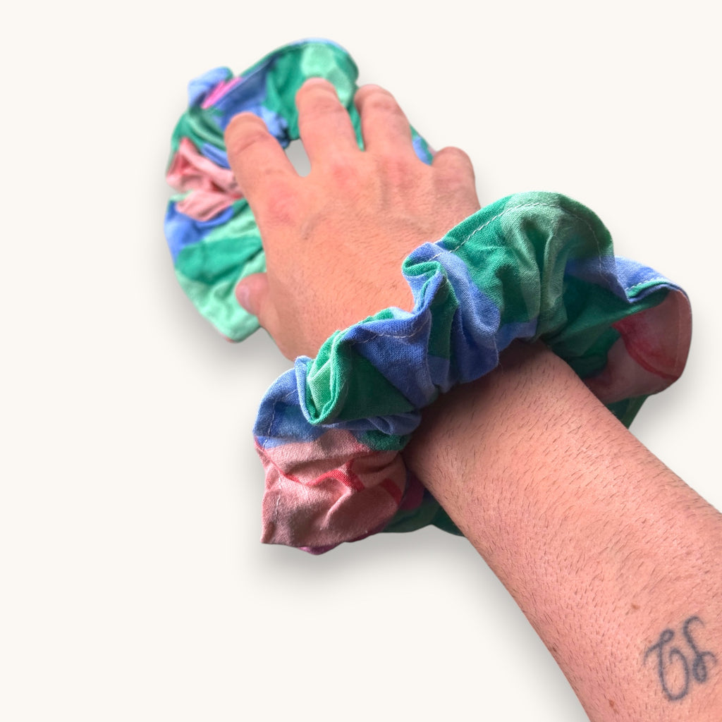 Maxi-Chouchou Tulipes Pastel fait main upcyclé – Quintín