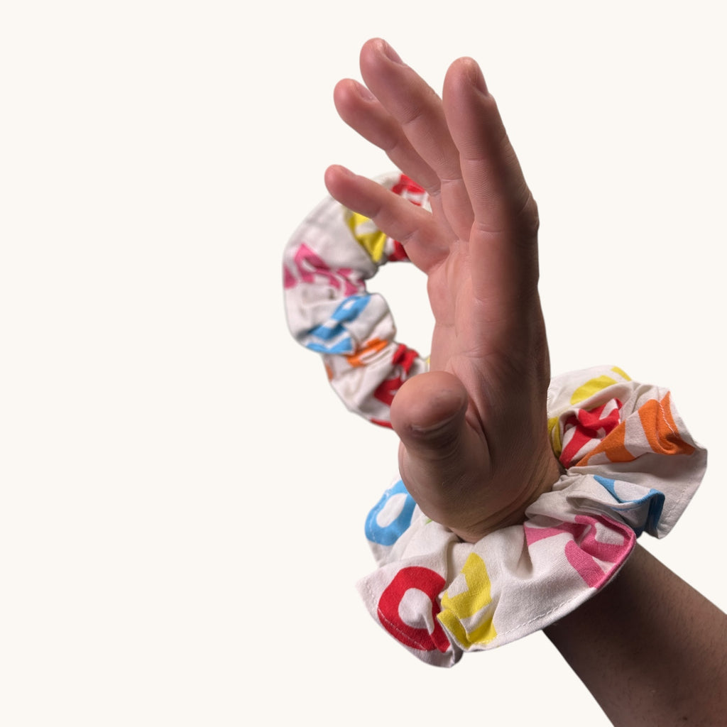 Maxi-Chouchou Haribo Multicolore fait main upcyclé – Quintín