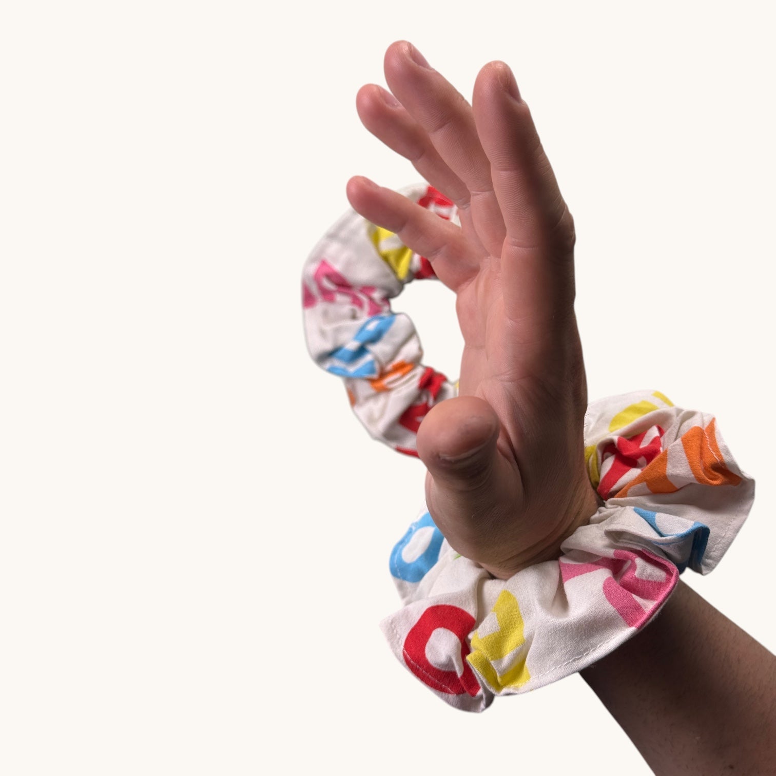 Maxi-Chouchou Haribo Multicolore fait main upcyclé – Quintín