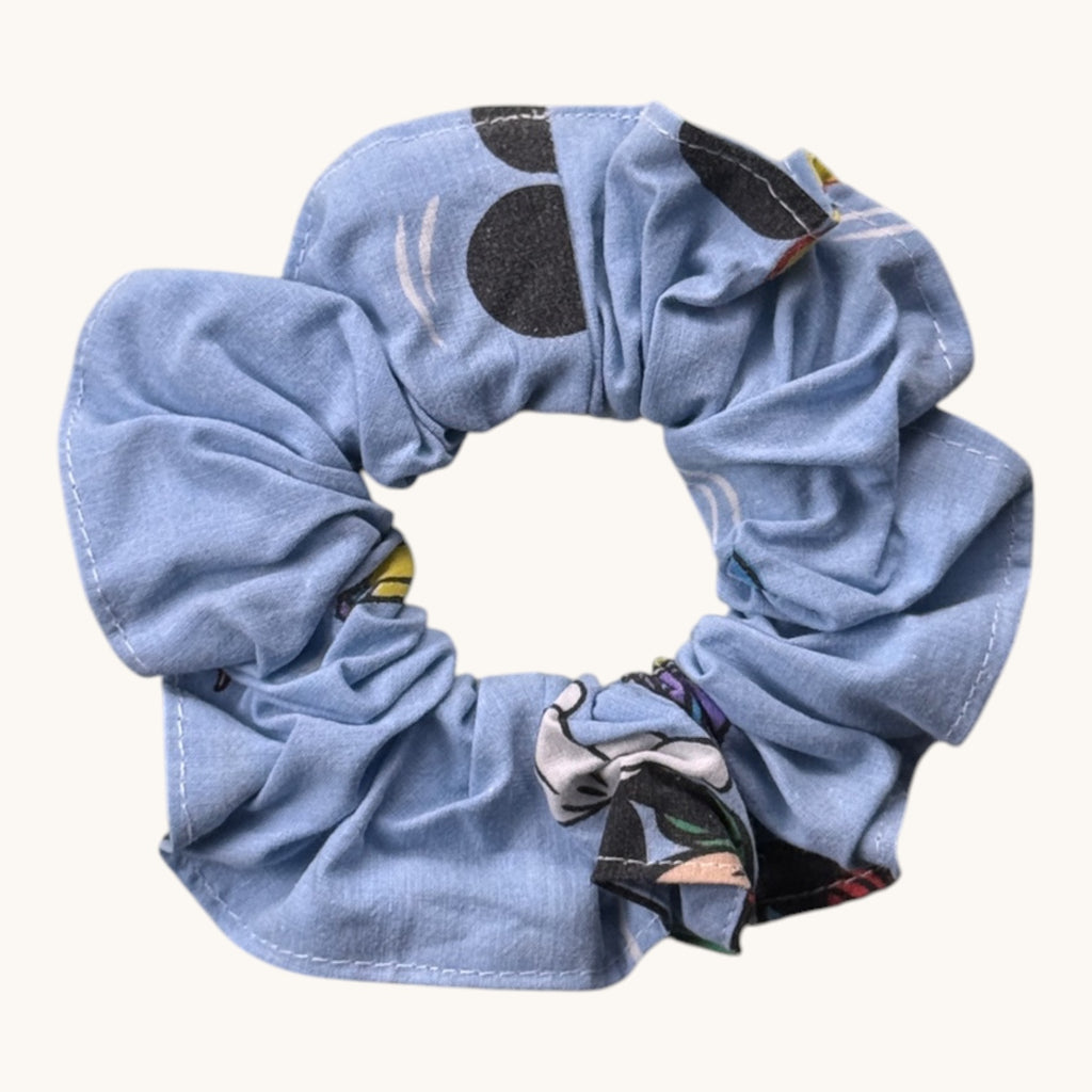 Maxi-Chouchou Mickey Bleu fait main upcyclé – Quintín