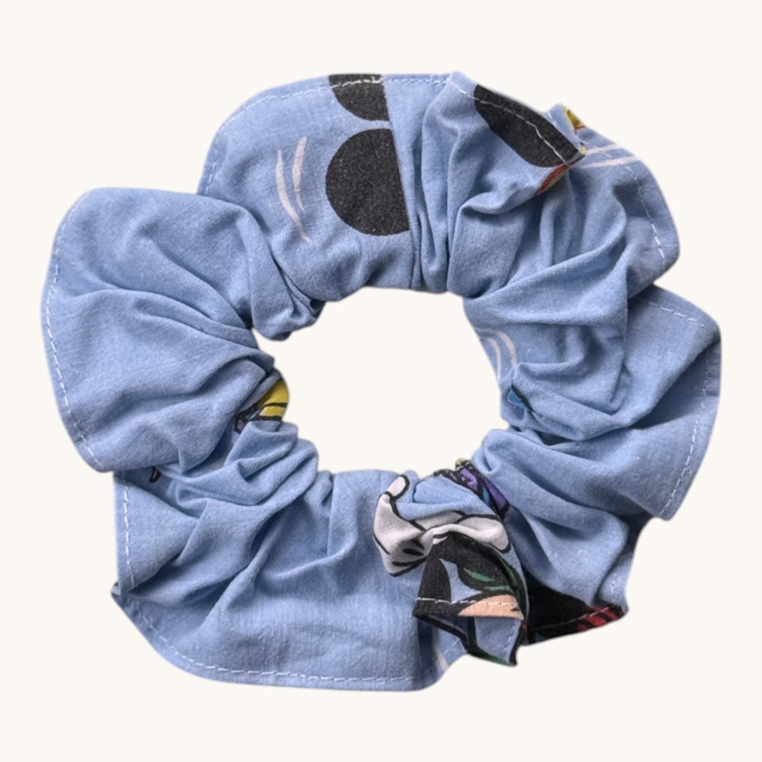 Maxi-Chouchou Mickey Bleu fait main upcyclé – Quintín