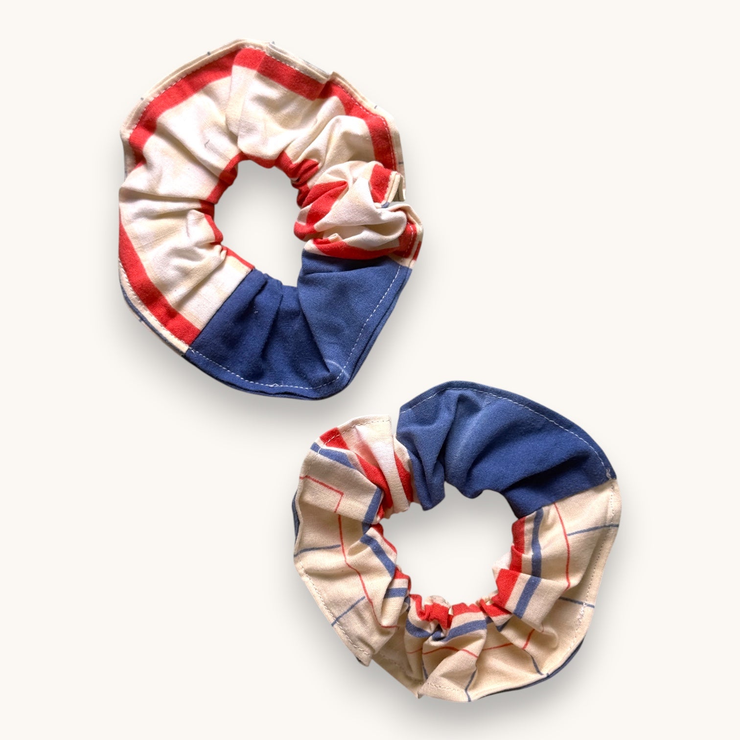 Chouchou Vintage Bleu fait main upcyclé – Quintín