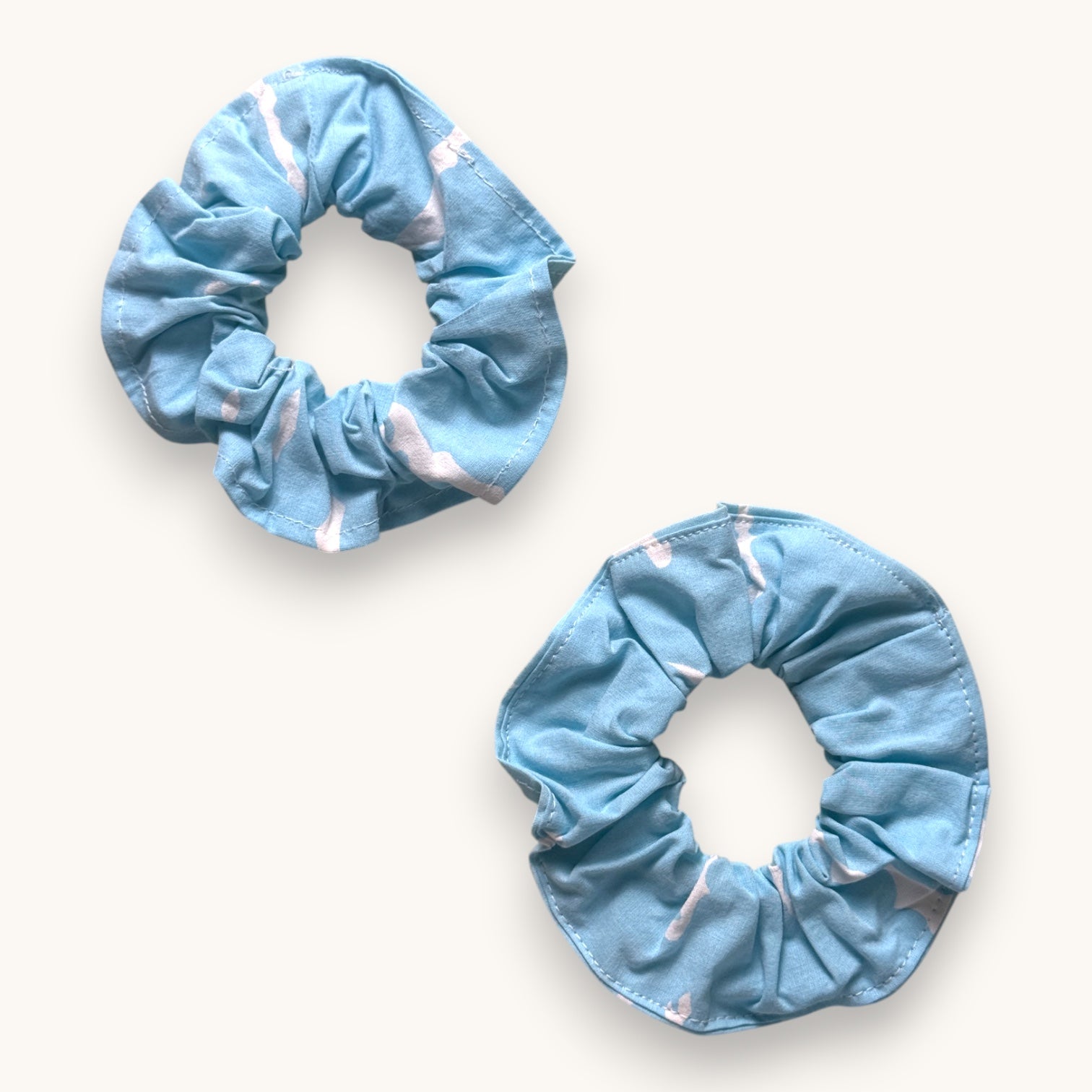 Chouchou Ciel Bleu fait main upcyclé – Quintín