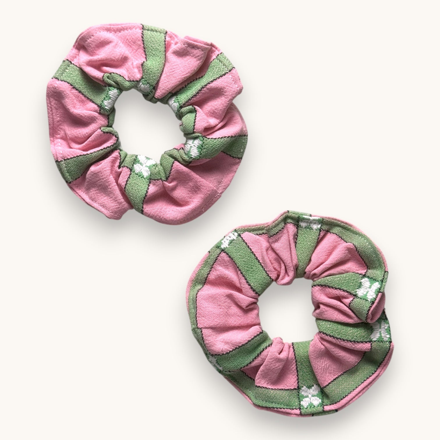 Chouchou Rayures Roses fait main upcyclé – Quintín