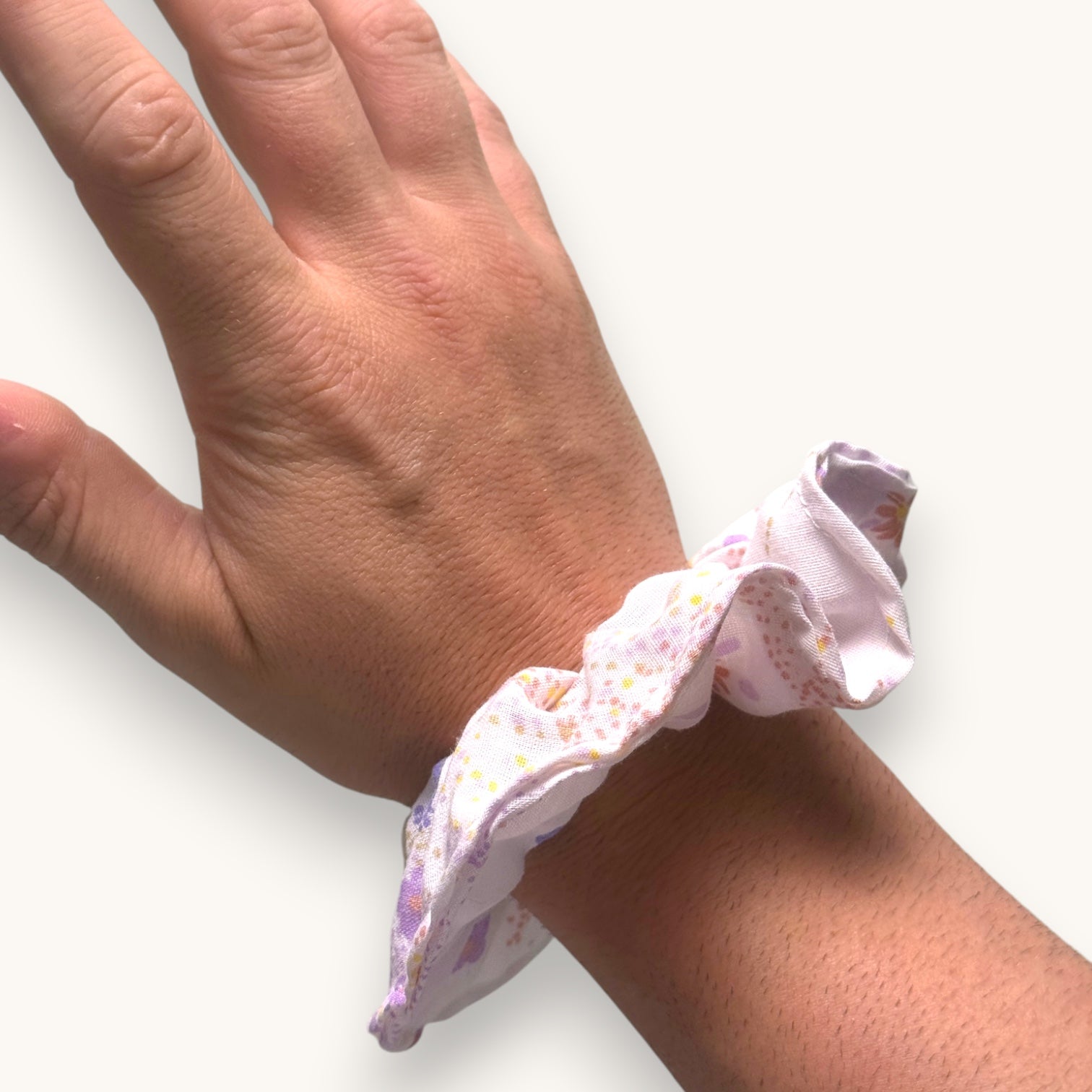 Chouchou Fleurs 70 fait main upcyclé – Quintín