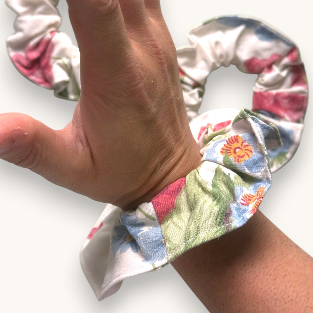 Chouchou Fleurs British fait main upcyclé – Quintín
